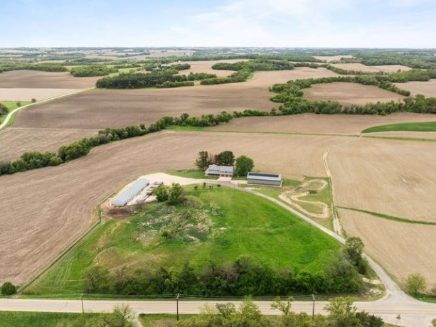 8294 Leaf River, LEAF RIVER, Illinois 61047, 4 Bedrooms Bedrooms, ,3 BathroomsBathrooms,House,For Sale,Leaf River,202603020