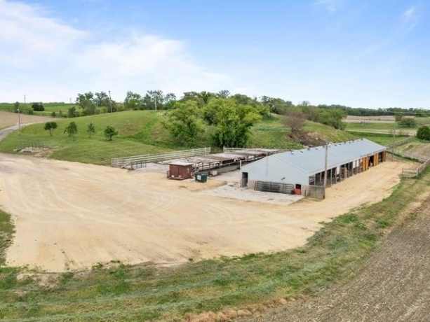 8294 Leaf River, LEAF RIVER, Illinois 61047, 4 Bedrooms Bedrooms, ,3 BathroomsBathrooms,House,For Sale,Leaf River,202603020