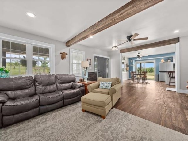 8294 Leaf River, LEAF RIVER, Illinois 61047, 4 Bedrooms Bedrooms, ,3 BathroomsBathrooms,House,For Sale,Leaf River,202603020