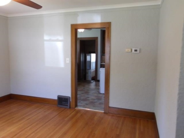 606 Robert, ROCKFORD, Illinois 61107, 2 Bedrooms Bedrooms, ,1 BathroomBathrooms,House,For Sale,Robert,202603027