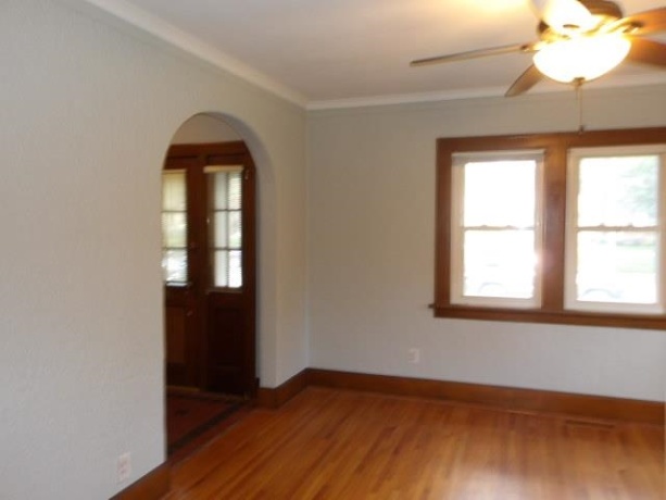606 Robert, ROCKFORD, Illinois 61107, 2 Bedrooms Bedrooms, ,1 BathroomBathrooms,House,For Sale,Robert,202603027