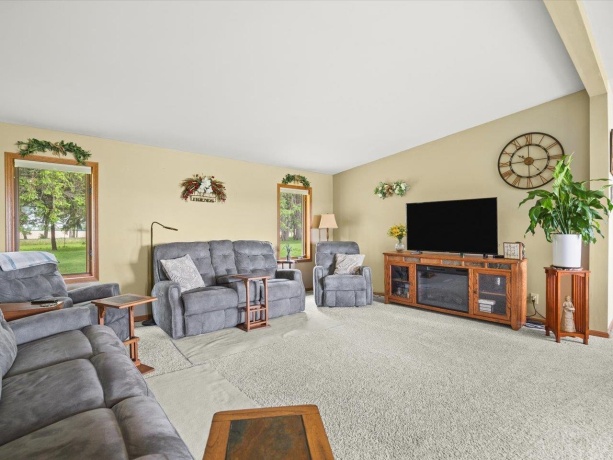 8500 Manchester, CAPRON, Illinois 61012, 3 Bedrooms Bedrooms, ,2 BathroomsBathrooms,House,For Sale,Manchester,202603029