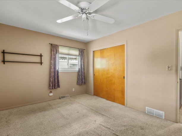 4704 Cayuga, ROCKFORD, Illinois 61107, 3 Bedrooms Bedrooms, ,1 BathroomBathrooms,House,For Sale,Cayuga,202603030