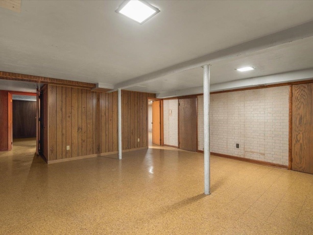 4704 Cayuga, ROCKFORD, Illinois 61107, 3 Bedrooms Bedrooms, ,1 BathroomBathrooms,House,For Sale,Cayuga,202603030