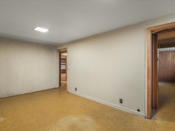 4704 Cayuga, ROCKFORD, Illinois 61107, 3 Bedrooms Bedrooms, ,1 BathroomBathrooms,House,For Sale,Cayuga,202603030