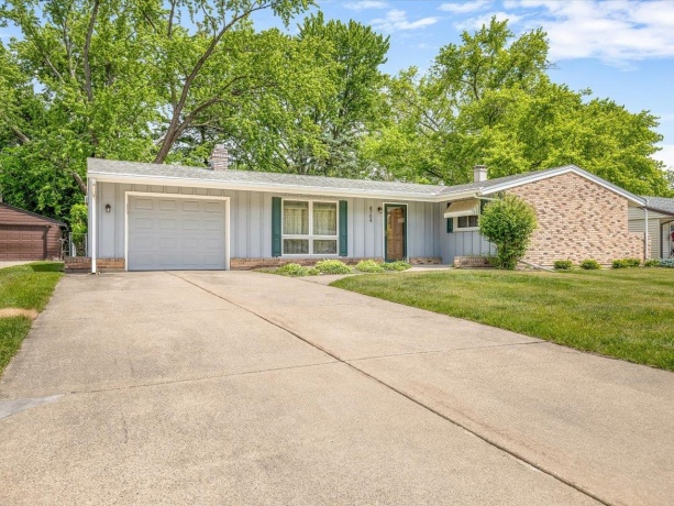 4704 Cayuga, ROCKFORD, Illinois 61107, 3 Bedrooms Bedrooms, ,1 BathroomBathrooms,House,For Sale,Cayuga,202603030