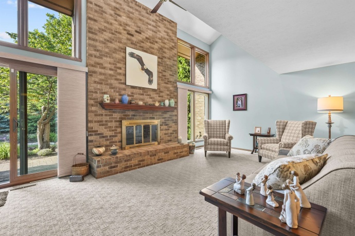 2202 CHURCHVIEW #D, ROCKFORD, Illinois 61107, 3 Bedrooms Bedrooms, ,3 BathroomsBathrooms,Condominium,For Sale,CHURCHVIEW #D,202603033