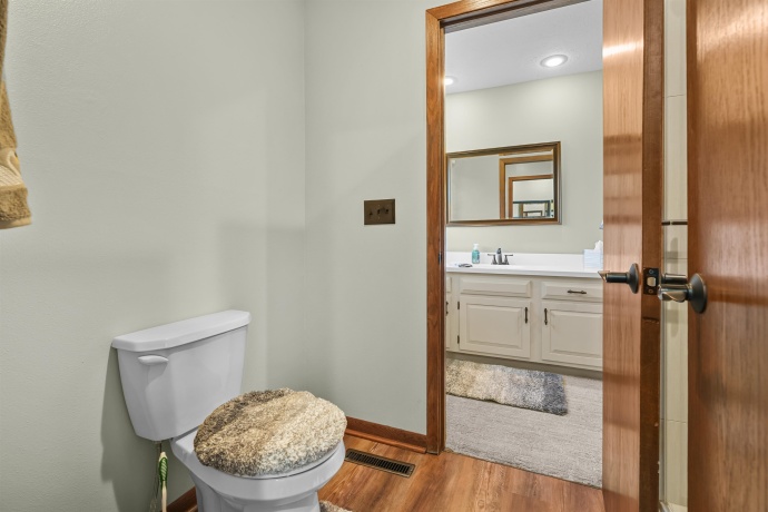 2202 CHURCHVIEW #D, ROCKFORD, Illinois 61107, 3 Bedrooms Bedrooms, ,3 BathroomsBathrooms,Condominium,For Sale,CHURCHVIEW #D,202603033