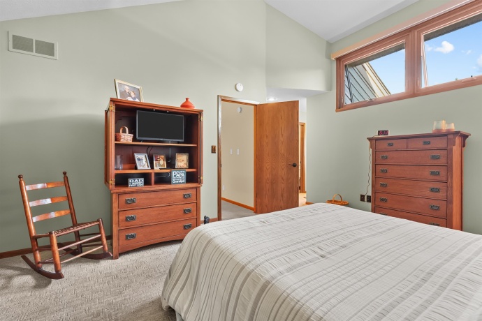 2202 CHURCHVIEW #D, ROCKFORD, Illinois 61107, 3 Bedrooms Bedrooms, ,3 BathroomsBathrooms,Condominium,For Sale,CHURCHVIEW #D,202603033