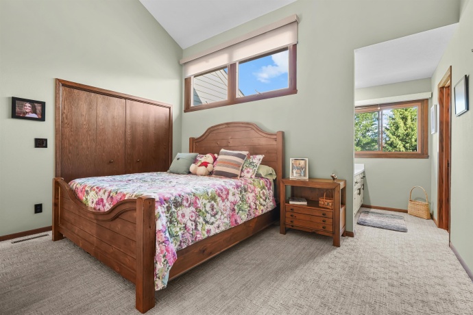 2202 CHURCHVIEW #D, ROCKFORD, Illinois 61107, 3 Bedrooms Bedrooms, ,3 BathroomsBathrooms,Condominium,For Sale,CHURCHVIEW #D,202603033