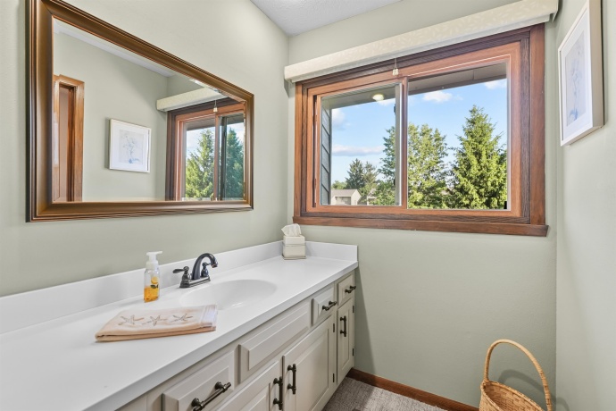 2202 CHURCHVIEW #D, ROCKFORD, Illinois 61107, 3 Bedrooms Bedrooms, ,3 BathroomsBathrooms,Condominium,For Sale,CHURCHVIEW #D,202603033