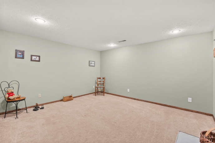 2202 CHURCHVIEW #D, ROCKFORD, Illinois 61107, 3 Bedrooms Bedrooms, ,3 BathroomsBathrooms,Condominium,For Sale,CHURCHVIEW #D,202603033