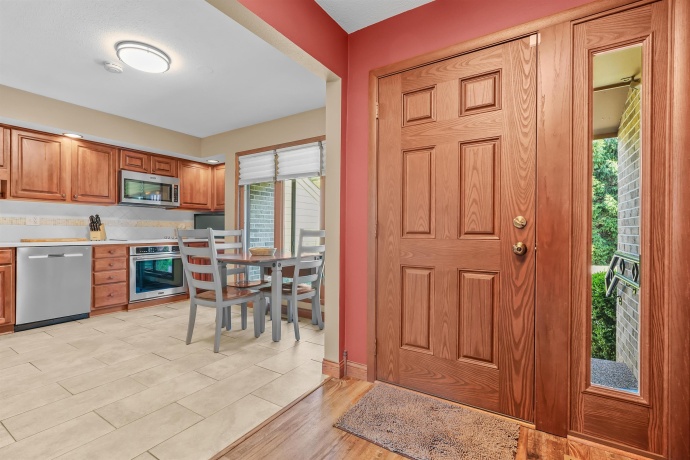 2202 CHURCHVIEW #D, ROCKFORD, Illinois 61107, 3 Bedrooms Bedrooms, ,3 BathroomsBathrooms,Condominium,For Sale,CHURCHVIEW #D,202603033