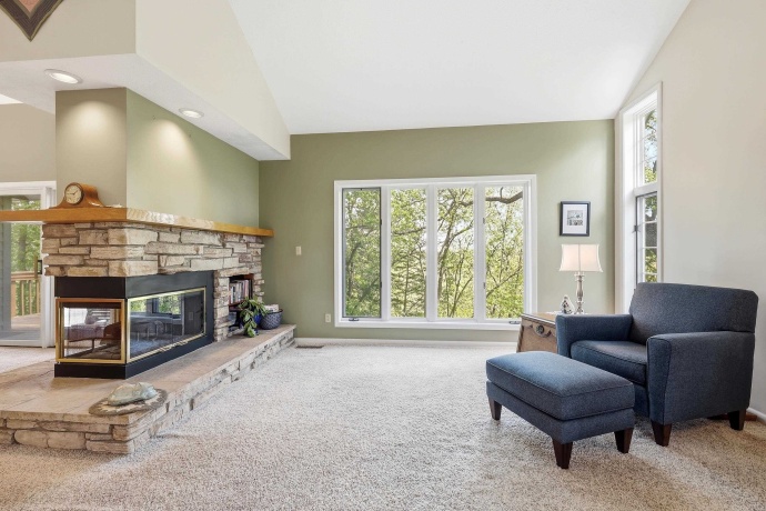 3 Hearthstone, GALENA, Illinois 61036, 3 Bedrooms Bedrooms, ,2 BathroomsBathrooms,House,For Sale,Hearthstone,202603042