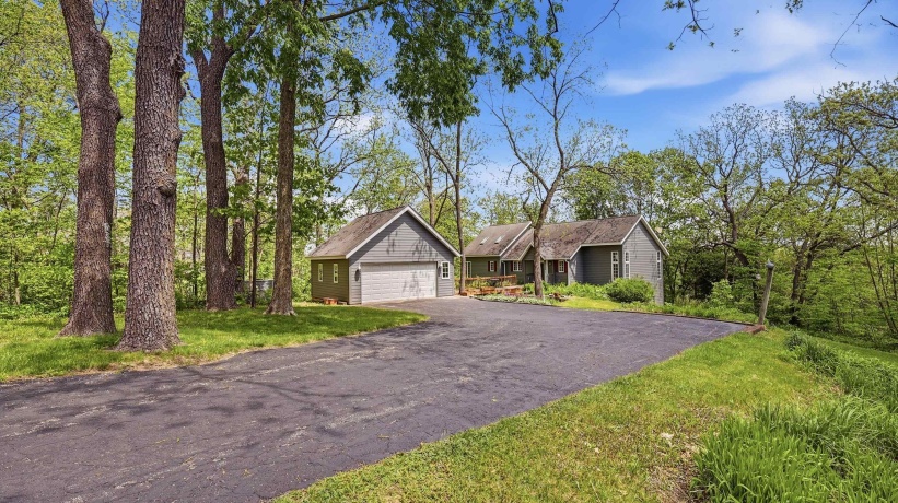3 Hearthstone, GALENA, Illinois 61036, 3 Bedrooms Bedrooms, ,2 BathroomsBathrooms,House,For Sale,Hearthstone,202603042