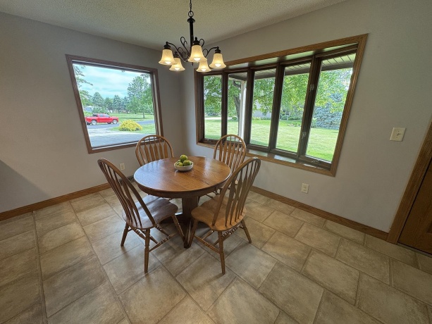 945 Sunset, MILLEDGEVILLE, Illinois 61051, 2 Bedrooms Bedrooms, ,2 BathroomsBathrooms,House,For Sale,Sunset,202603043