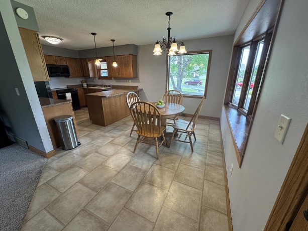 945 Sunset, MILLEDGEVILLE, Illinois 61051, 2 Bedrooms Bedrooms, ,2 BathroomsBathrooms,House,For Sale,Sunset,202603043