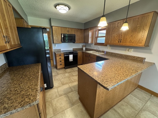 945 Sunset, MILLEDGEVILLE, Illinois 61051, 2 Bedrooms Bedrooms, ,2 BathroomsBathrooms,House,For Sale,Sunset,202603043