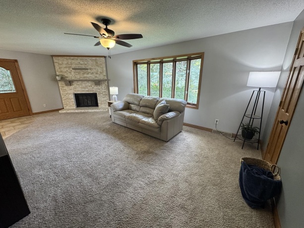 945 Sunset, MILLEDGEVILLE, Illinois 61051, 2 Bedrooms Bedrooms, ,2 BathroomsBathrooms,House,For Sale,Sunset,202603043