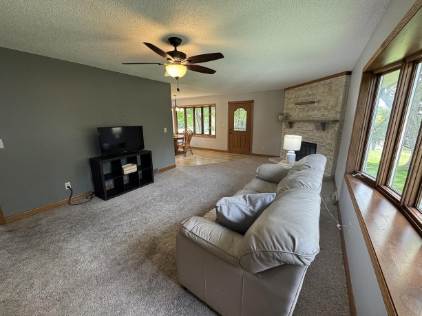 945 Sunset, MILLEDGEVILLE, Illinois 61051, 2 Bedrooms Bedrooms, ,2 BathroomsBathrooms,House,For Sale,Sunset,202603043
