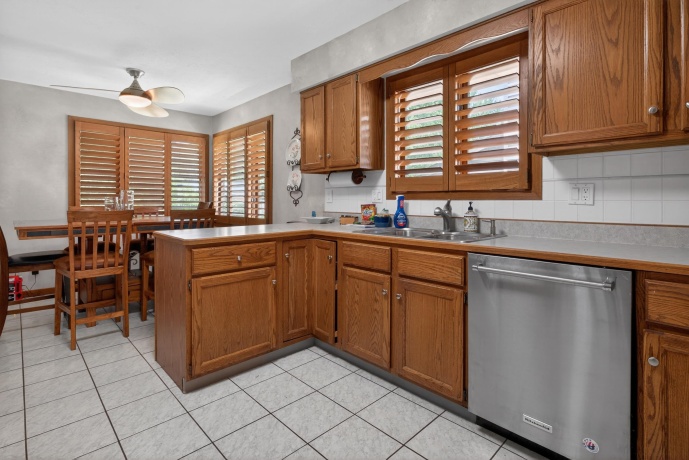 1733 Arnold, ROCKFORD, Illinois 61108, 3 Bedrooms Bedrooms, ,2 BathroomsBathrooms,House,For Sale,Arnold,202603046