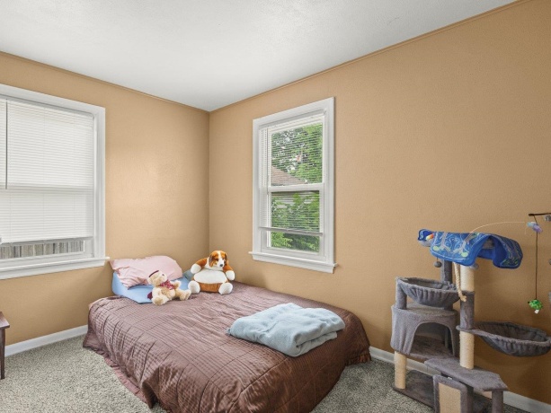 2820 Summerdale, ROCKFORD, Illinois 61101, 3 Bedrooms Bedrooms, ,1 BathroomBathrooms,House,For Sale,Summerdale,202603049