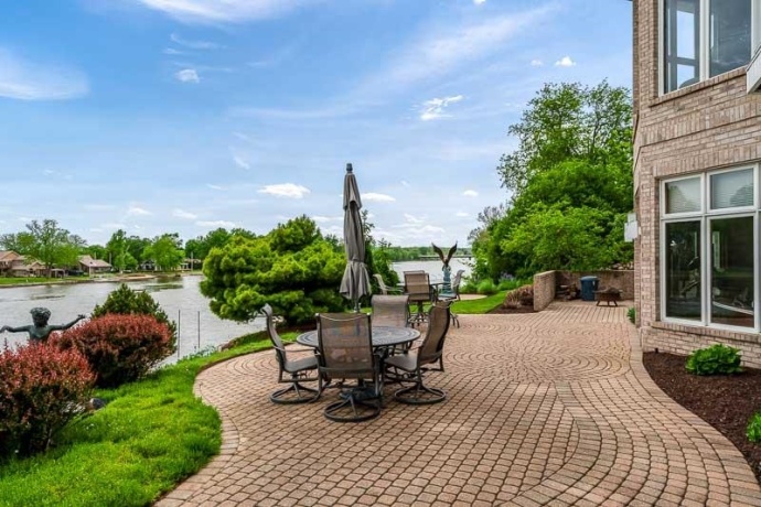 111 Sycamore, MACHESNEY PARK, Illinois 61115, 4 Bedrooms Bedrooms, ,4 BathroomsBathrooms,House,For Sale,Sycamore,202603050