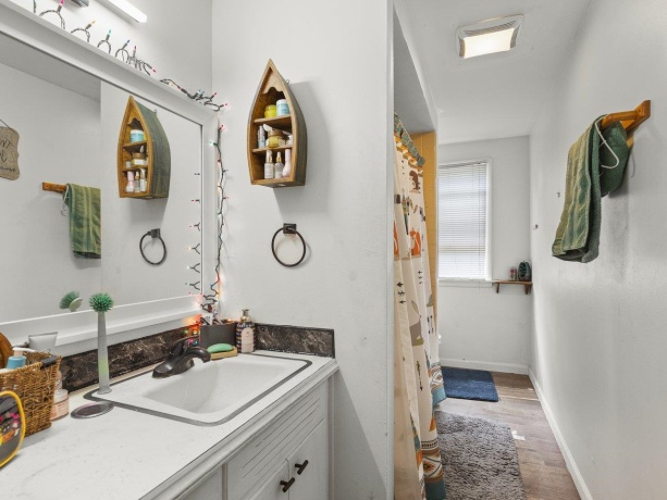 1930 Alpine, ROCKFORD, Illinois 61107, 4 Bedrooms Bedrooms, ,2 BathroomsBathrooms,House,For Sale,Alpine,202603051