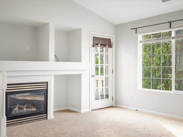 6365 Commonwealth, LOVES PARK, Illinois 61111, 2 Bedrooms Bedrooms, ,1 BathroomBathrooms,Condominium,For Sale,Commonwealth,202603052