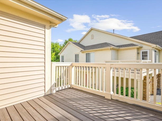 6365 Commonwealth, LOVES PARK, Illinois 61111, 2 Bedrooms Bedrooms, ,1 BathroomBathrooms,Condominium,For Sale,Commonwealth,202603052