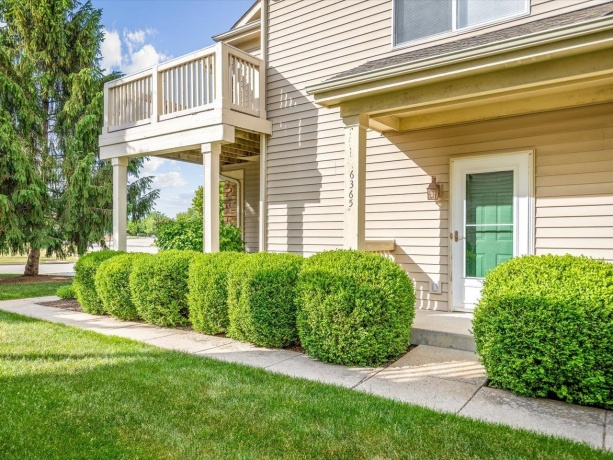 6365 Commonwealth, LOVES PARK, Illinois 61111, 2 Bedrooms Bedrooms, ,1 BathroomBathrooms,Condominium,For Sale,Commonwealth,202603052