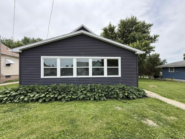 516 Westcott, Granville, Illinois 61326, 2 Bedrooms Bedrooms, ,1 BathroomBathrooms,House,For Sale,Westcott,202603054