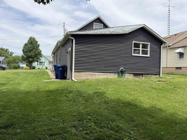 516 Westcott, Granville, Illinois 61326, 2 Bedrooms Bedrooms, ,1 BathroomBathrooms,House,For Sale,Westcott,202603054