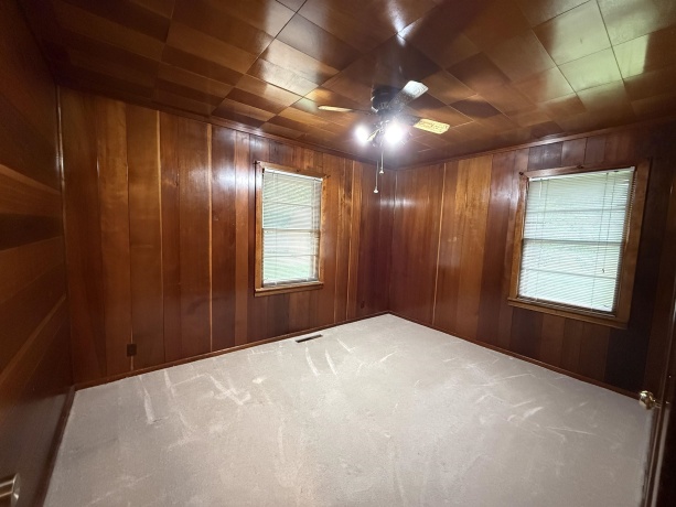 1048 Warren, Henry, Illinois 61537, 3 Bedrooms Bedrooms, ,1 BathroomBathrooms,House,For Sale,Warren,202603055