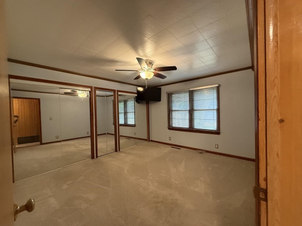 1048 Warren, Henry, Illinois 61537, 3 Bedrooms Bedrooms, ,1 BathroomBathrooms,House,For Sale,Warren,202603055