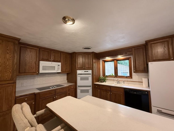 1048 Warren, Henry, Illinois 61537, 3 Bedrooms Bedrooms, ,1 BathroomBathrooms,House,For Sale,Warren,202603055