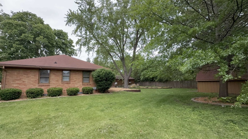 1048 Warren, Henry, Illinois 61537, 3 Bedrooms Bedrooms, ,1 BathroomBathrooms,House,For Sale,Warren,202603055