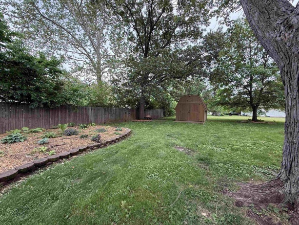 1048 Warren, Henry, Illinois 61537, 3 Bedrooms Bedrooms, ,1 BathroomBathrooms,House,For Sale,Warren,202603055