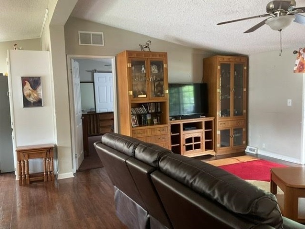 5354 AUTUMNASH, MACHESNEY PARK, Illinois 61115, 3 Bedrooms Bedrooms, ,2 BathroomsBathrooms,House,For Sale,AUTUMNASH,202603057
