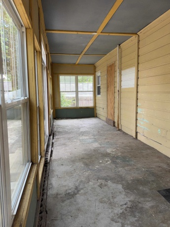 143 Gladys, BELVIDERE, Illinois 61008, 3 Bedrooms Bedrooms, ,2 BathroomsBathrooms,House,For Sale,Gladys,202603060