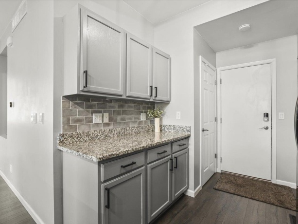 7432 Thomas, LOVES PARK, Illinois 61111, 2 Bedrooms Bedrooms, ,1 BathroomBathrooms,Condominium,For Sale,Thomas,202603061
