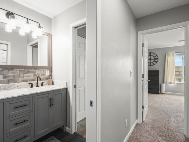 7432 Thomas, LOVES PARK, Illinois 61111, 2 Bedrooms Bedrooms, ,1 BathroomBathrooms,Condominium,For Sale,Thomas,202603061