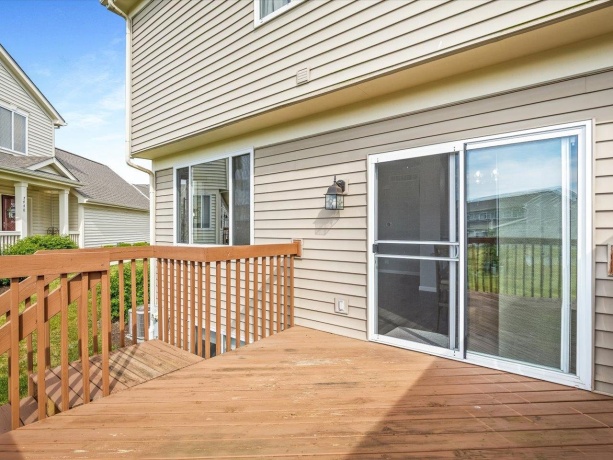 7432 Thomas, LOVES PARK, Illinois 61111, 2 Bedrooms Bedrooms, ,1 BathroomBathrooms,Condominium,For Sale,Thomas,202603061
