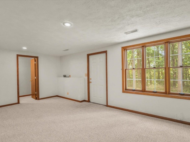 6468 Deer Path, OREGON, Illinois 61061, 4 Bedrooms Bedrooms, ,2 BathroomsBathrooms,House,For Sale,Deer Path,202603062
