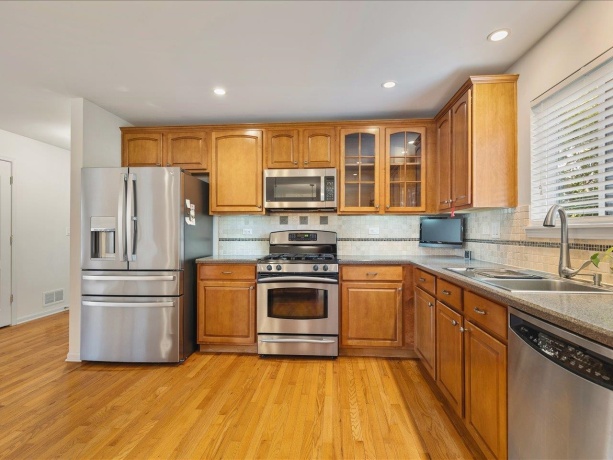 1765 Greenfield, BELVIDERE, Illinois 61008, 4 Bedrooms Bedrooms, ,2 BathroomsBathrooms,House,For Sale,Greenfield,202603063