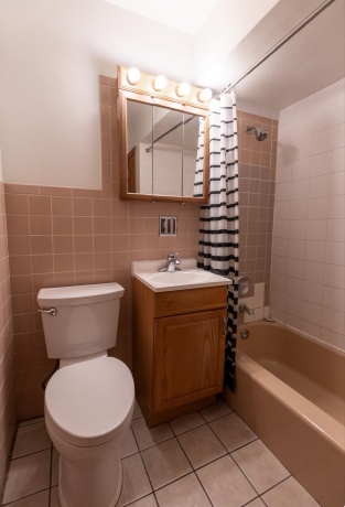 1807 Guilford, ROCKFORD, Illinois 61107, ,2 Units,For Sale,Guilford,202603064