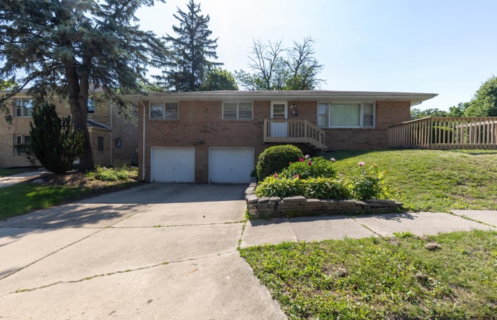 1807 Guilford, ROCKFORD, Illinois 61107, ,2 Units,For Sale,Guilford,202603064