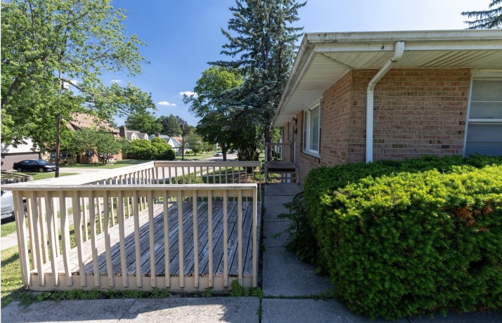 1807 Guilford, ROCKFORD, Illinois 61107, ,2 Units,For Sale,Guilford,202603064