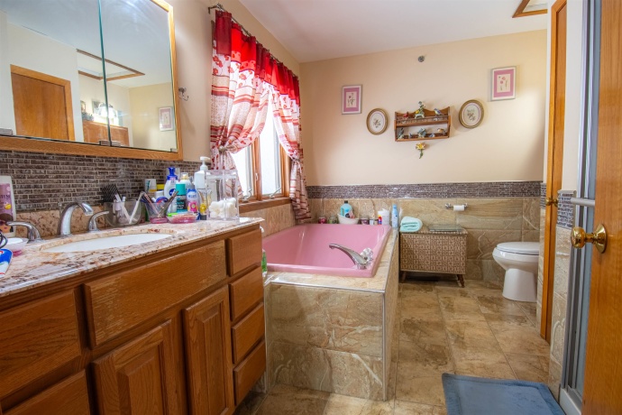 100 Prince, POPLAR GROVE, Illinois 61065, 4 Bedrooms Bedrooms, ,3 BathroomsBathrooms,House,For Sale,Prince,202600401