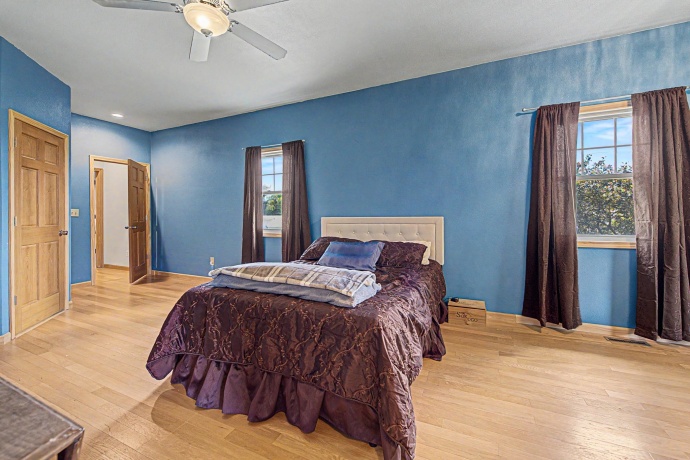 2128 Lancaster Heights, FREEPORT, Illinois 61032, 5 Bedrooms Bedrooms, ,3 BathroomsBathrooms,House,For Sale,Lancaster Heights,202603070